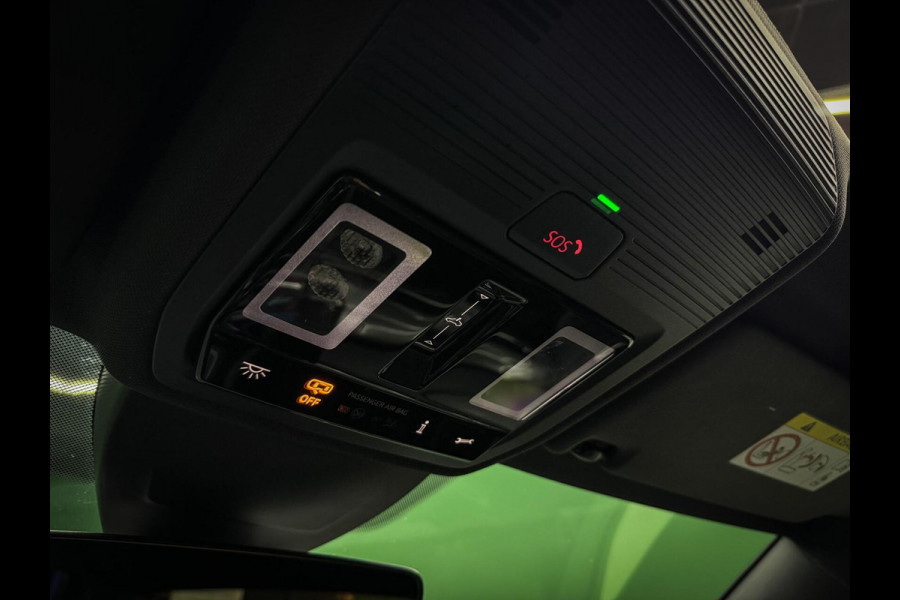 Volkswagen Golf 2.0 TSI GTI Clubsport 301PK IQ| Pano | Sfeer