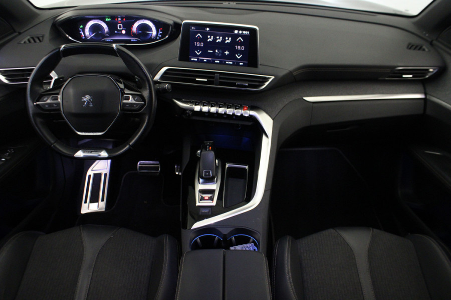 Peugeot 3008 1.6 PureTech GT Line |Navi|Camera|