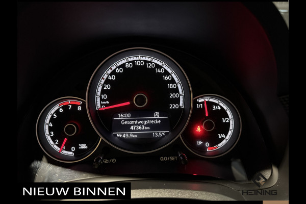 Volkswagen up! 1.0 Move Up. DAB+.Bleutooth. Airco. 5 Drs. NAP.