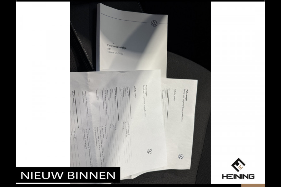 Volkswagen up! 1.0 Move Up. DAB+.Bleutooth. Airco. 5 Drs. NAP.