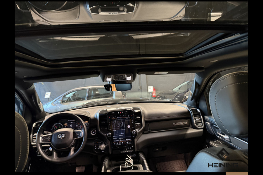 Dodge Ram 1500 5.7 V8 4x4 Crew Cab Laramie Sport. Black Edition. Apple-carplay. Navi. Pano. Train Horn. NAP