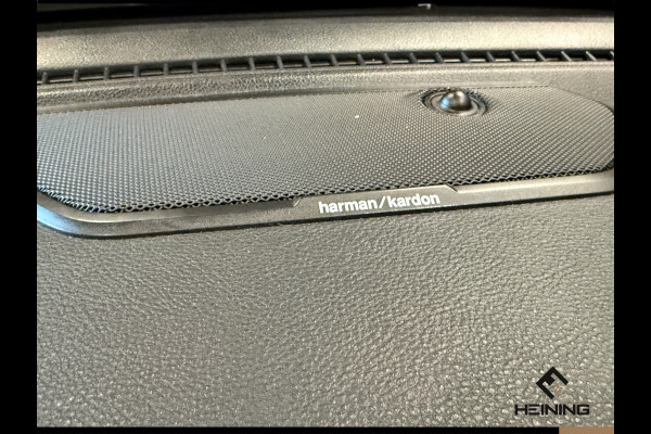 Dodge Ram 1500 5.7 V8 4x4 Crew Cab Laramie Sport. Black Edition. Apple-carplay. Navi. Pano. Train Horn. NAP