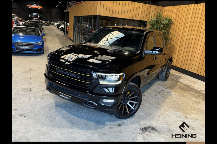 Dodge Ram 1500 5.7 V8 4x4 Crew Cab Laramie Sport. Black Edition. Apple-carplay. Navi. Pano. Train Horn. NAP
