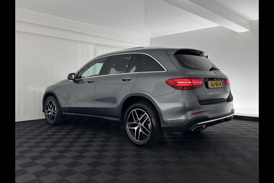 Mercedes-Benz GLC 350e 4MATIC AMG Aut. *PANO | FULL-LEATHER | FULL-LED | HEATED-SPORTSEATS | CAMERA | NAVI-FULLMAP | PRIVACY-GLASS | SHIFT-PADDLES | ECC | PDC | CRUISE | 19''ALU*