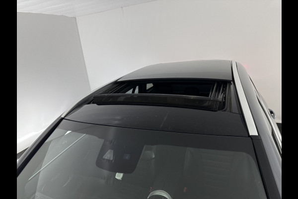 Mercedes-Benz GLC 350e 4MATIC AMG Aut. *PANO | FULL-LEATHER | FULL-LED | HEATED-SPORTSEATS | CAMERA | NAVI-FULLMAP | PRIVACY-GLASS | SHIFT-PADDLES | ECC | PDC | CRUISE | 19''ALU*