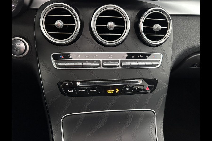 Mercedes-Benz GLC 350e 4MATIC AMG Aut. *PANO | FULL-LEATHER | FULL-LED | HEATED-SPORTSEATS | CAMERA | NAVI-FULLMAP | PRIVACY-GLASS | SHIFT-PADDLES | ECC | PDC | CRUISE | 19''ALU*