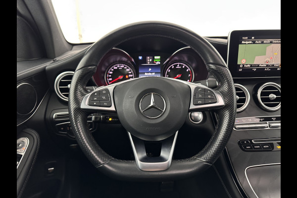 Mercedes-Benz GLC 350e 4MATIC AMG Aut. *PANO | FULL-LEATHER | FULL-LED | HEATED-SPORTSEATS | CAMERA | NAVI-FULLMAP | PRIVACY-GLASS | SHIFT-PADDLES | ECC | PDC | CRUISE | 19''ALU*
