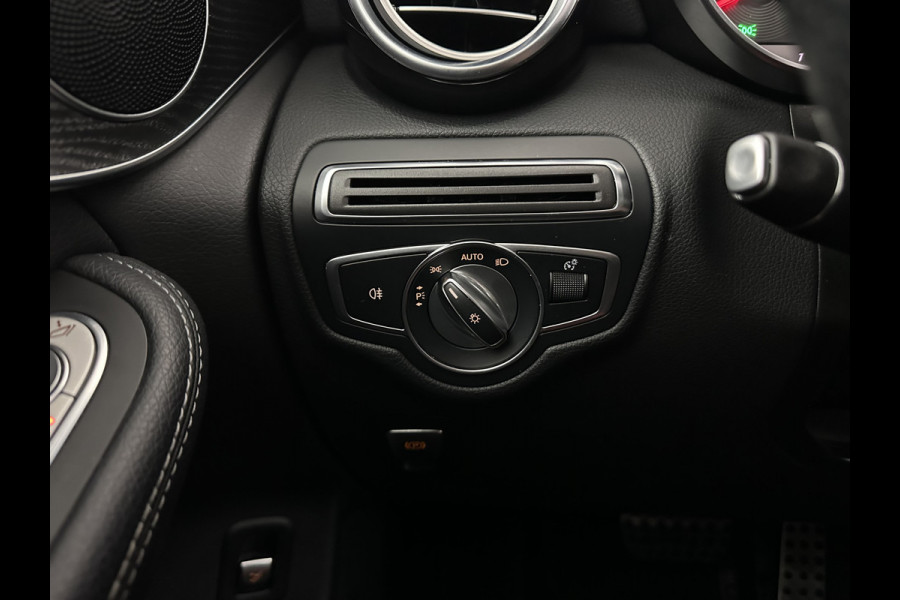 Mercedes-Benz GLC 350e 4MATIC AMG Aut. *PANO | FULL-LEATHER | FULL-LED | HEATED-SPORTSEATS | CAMERA | NAVI-FULLMAP | PRIVACY-GLASS | SHIFT-PADDLES | ECC | PDC | CRUISE | 19''ALU*