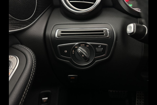 Mercedes-Benz GLC 350e 4MATIC AMG Aut. *PANO | FULL-LEATHER | FULL-LED | HEATED-SPORTSEATS | CAMERA | NAVI-FULLMAP | PRIVACY-GLASS | SHIFT-PADDLES | ECC | PDC | CRUISE | 19''ALU*