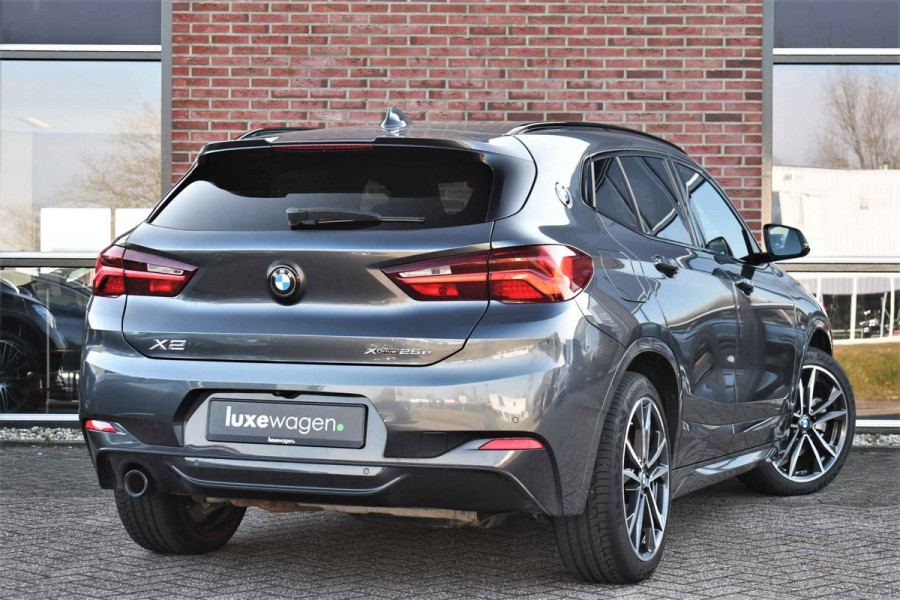 BMW X2 xDrive25e M-Sport Pano ACC H/K HUD El-zetels Camera Carplay