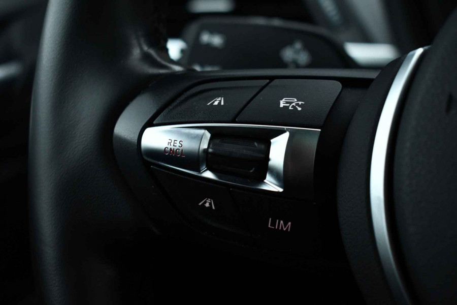 BMW X2 xDrive25e M-Sport Pano ACC H/K HUD El-zetels Camera Carplay