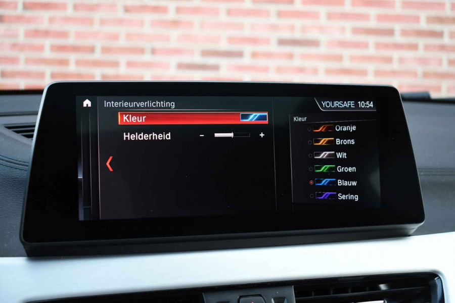 BMW X2 xDrive25e M-Sport Pano ACC H/K HUD El-zetels Camera Carplay