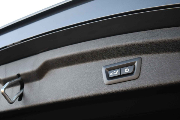 BMW X2 xDrive25e M-Sport Pano ACC H/K HUD El-zetels Camera Carplay