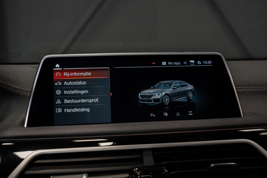 BMW 7 Serie 730d xDrive High Executive *M-Sport / Harman-Kardon / Panorama / HUD / Soft-Close*