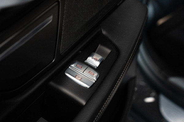 BMW 7 Serie 730d xDrive High Executive *M-Sport / Harman-Kardon / Panorama / HUD / Soft-Close*