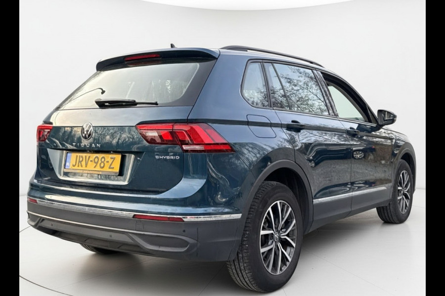 Volkswagen Tiguan E-HYBRID 245PK DSG LIFE VIRTUAL/NAVI/360°CAMERA