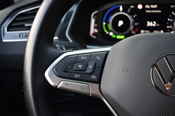 Volkswagen Tiguan E-HYBRID 245PK DSG LIFE VIRTUAL/NAVI/360°CAMERA