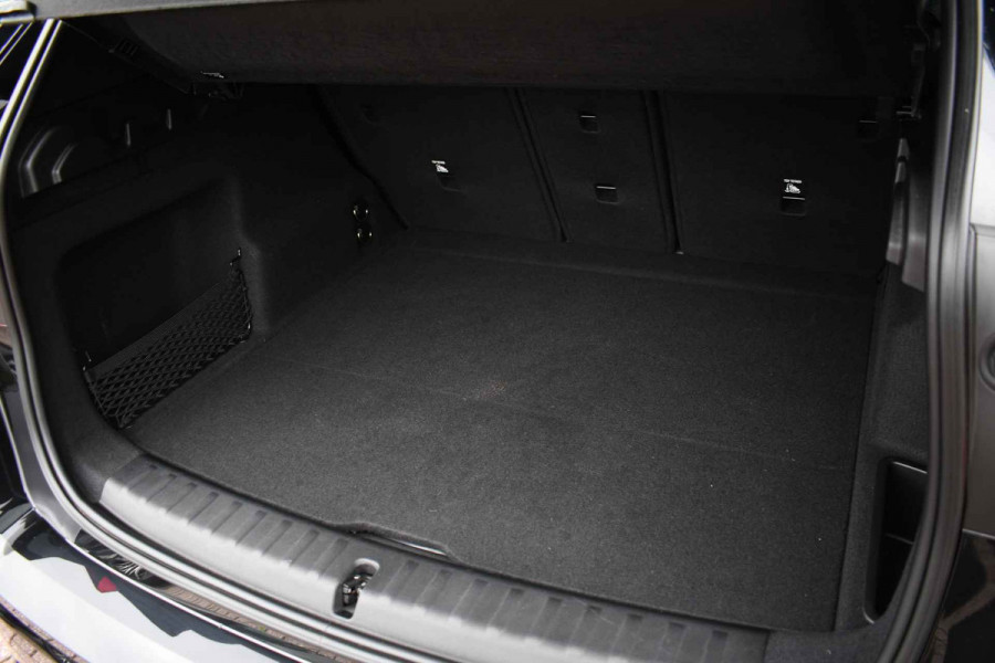 BMW X1 sDrive18i M-Sport Camera ACC-voorber Shadowline Adp-onderstel