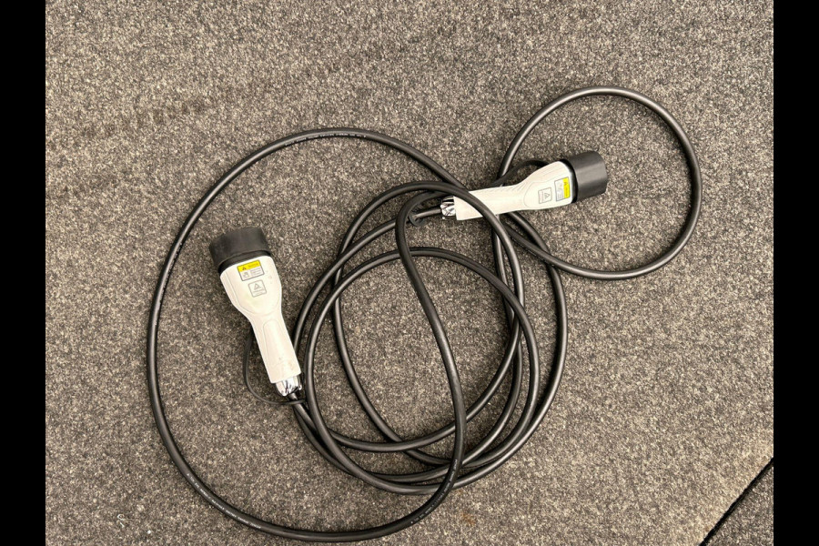 Opel CORSA-E Business Edition 1 fase 50 kWh * 1e Eigenaar * Origineel Nederlands * Carplay Climate-control Cruise