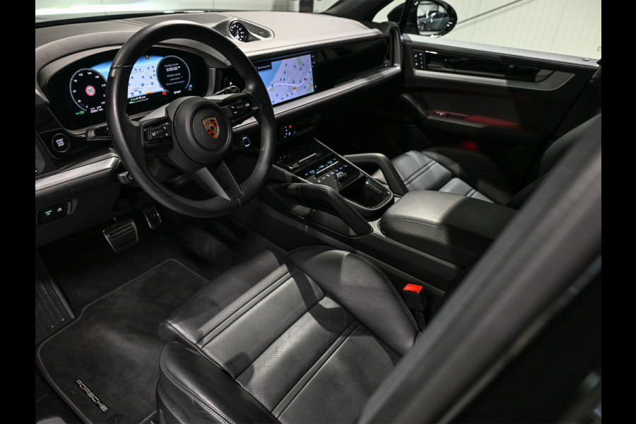 Porsche Cayenne 3.0 E-Hybrid · Sport chrono · Panorama dak · Adaptive cruise · 360 Camera · Keyless · Luchtvering · Bose sound · Memory seats ·