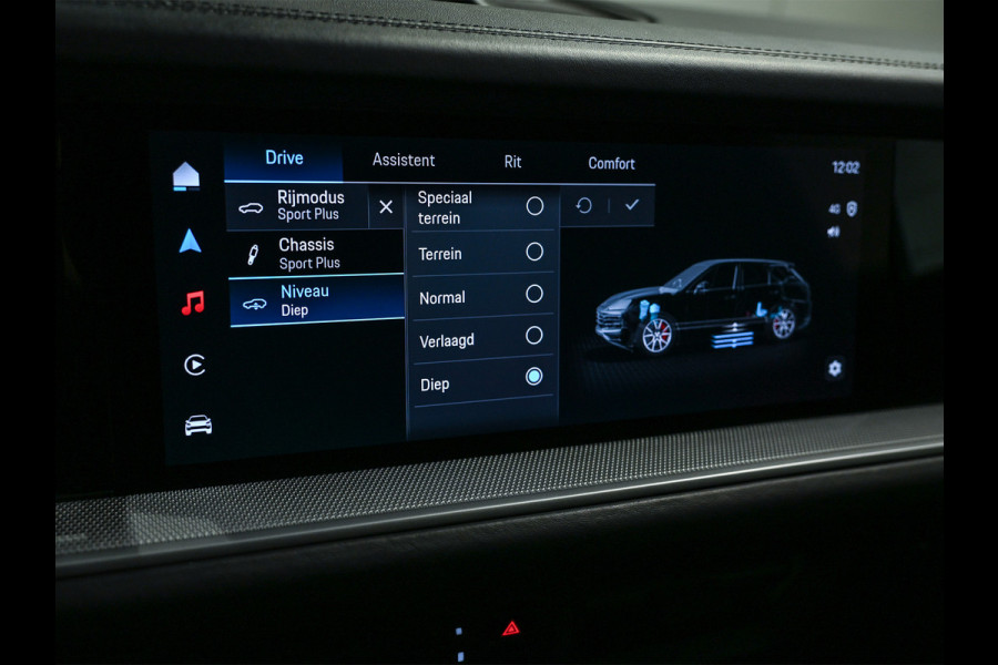 Porsche Cayenne 3.0 E-Hybrid · Sport chrono · Panorama dak · Adaptive cruise · 360 Camera · Keyless · Luchtvering · Bose sound · Memory seats ·