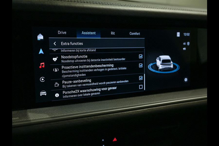 Porsche Cayenne 3.0 E-Hybrid · Sport chrono · Panorama dak · Adaptive cruise · 360 Camera · Keyless · Luchtvering · Bose sound · Memory seats ·