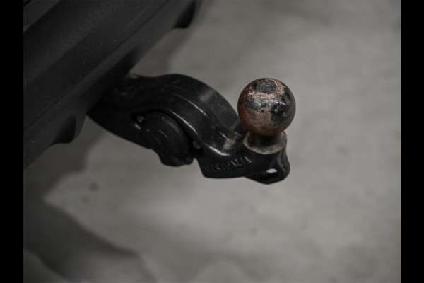 Porsche Cayenne 3.0 E-Hybrid · Sport chrono · Panorama dak · Adaptive cruise · 360 Camera · Keyless · Luchtvering · Bose sound · Memory seats ·