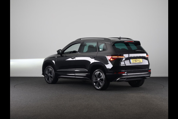 Škoda Karoq 1.5 TSI ACT Sportline Business 150 pk Automaat (DSG) | Verlengde garantie | Navigatie via App | Parkeersensoren | Achteruitrijcamera | Adaptieve cruise control | Stoelverwarming |