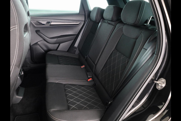Škoda Karoq 1.5 TSI ACT Sportline Business 150 pk Automaat (DSG) | Verlengde garantie | Navigatie via App | Parkeersensoren | Achteruitrijcamera | Adaptieve cruise control | Stoelverwarming |