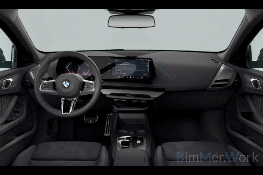 BMW 1-serie 120 M-Sport int+ext ACC DA-Plus Camera Shadowline 18inch