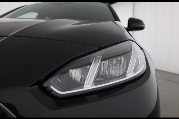 BMW 1-serie 120 M-Sport int+ext ACC DA-Plus Camera Shadowline 18inch