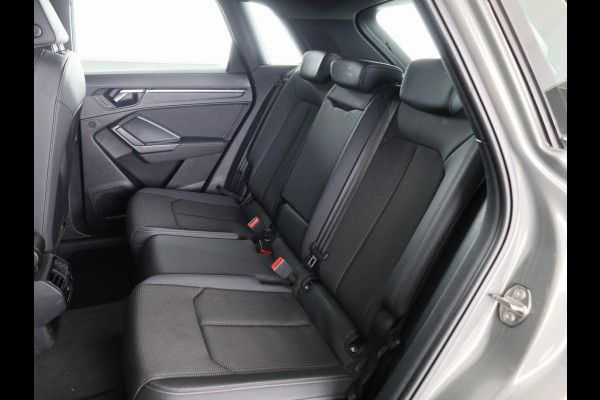 Audi Q3 35 TFSI S edition 150pk | Navigatie | Adaptieve cruise controle | Verwarmbare voorstoelen