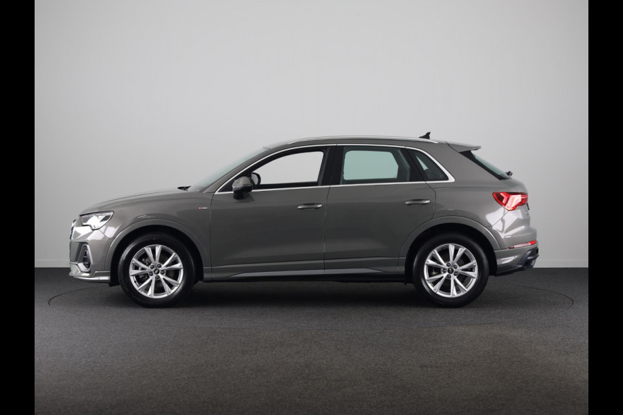 Audi Q3 35 TFSI S edition 150pk | Navigatie | Adaptieve cruise controle | Verwarmbare voorstoelen