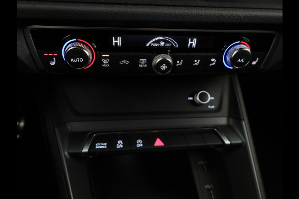 Audi Q3 35 TFSI S edition 150pk | Navigatie | Adaptieve cruise controle | Verwarmbare voorstoelen