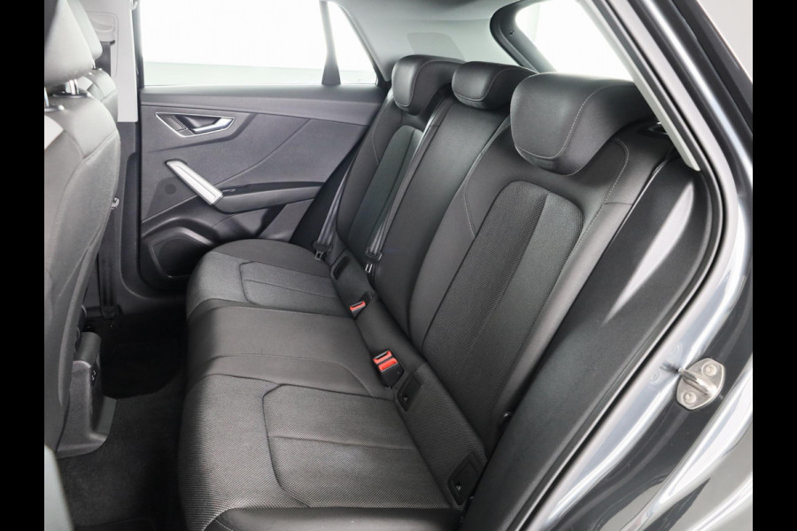 Audi Q2 30 TFSI Business Edition 110pk | Navigatie | Virtual Cockpit | Parkeercamera | 18 inch Lichtmetalen velgen