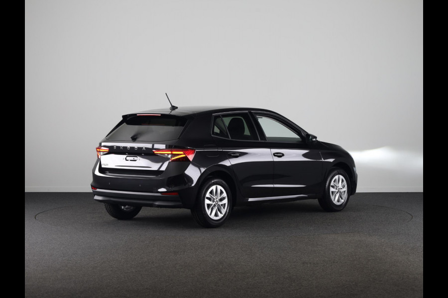 Škoda Fabia Selection 1.0 TSI 95 pk 5 versn. Hand | Getint glas | 15 inch lichtmetalen velgen