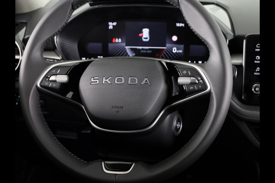 Škoda Fabia Selection 1.0 TSI 95 pk 5 versn. Hand | Getint glas | 15 inch lichtmetalen velgen