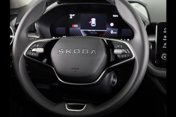 Škoda Fabia Selection 1.0 TSI 95 pk 5 versn. Hand | Getint glas | 15 inch lichtmetalen velgen