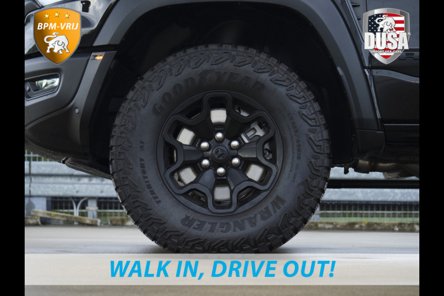 Dodge Ram | RHO | 3.0L Twin-Turbo I6 | 4x4 | Crew Cab | Black Edition | Panoramadak | 14,4-inch Touchscreen | Passenger Display | Getoonde accessoires zijn verkrijgbaar tegen meerprijs