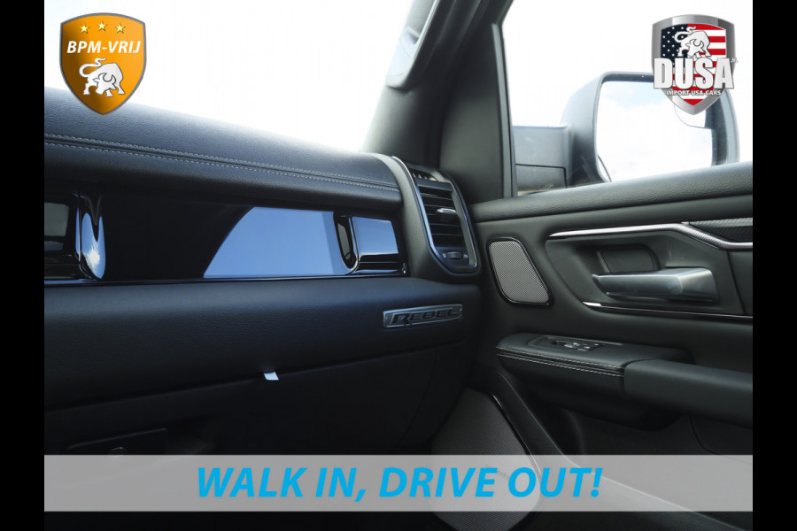 Dodge Ram | 1500 | Rebel | Night | 4x4 | Crew Cab | 3.0L Twin-turbo I6 | BPM-VRIJ  | Pano | Harman Kardon | Leder interieur Getoonde accessoires zijn verkrijgbaar tegen meerprijs