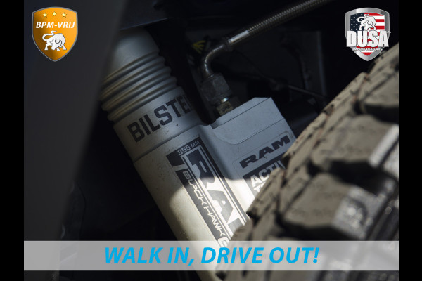 Dodge Ram | RHO | 3.0L Twin-Turbo I6 | 4x4 | Crew Cab Night Edtion | Panoramadak | 14,4-inch Touchscreen | Passenger Display | Getoonde accessoires zijn verkrijgbaar tegen meerprijs