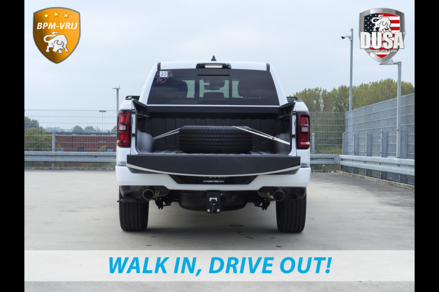 Dodge Ram 1500 | Laramie | Premium Night | 3.0L I6 Hurricane | Crew Cab | 4X4 | BPM VRIJ | Niveau regeling | Passenger Display | Getoonde accessoires zijn verkrijgbaar tegen meerprijs