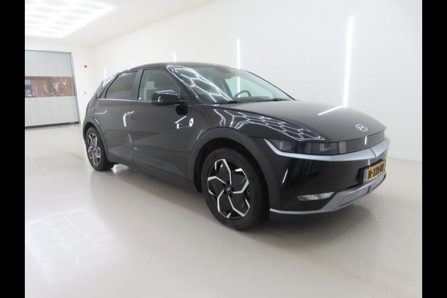 Hyundai IONIQ 5 Style 58 kWh SOH 98% Warmtepomp Airco ECC Navi Carplay Virtual Dashboard Trekhaak PDC VA+ Camera Full LED Adaptive Cruise 19" Velgen