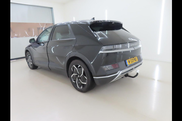 Hyundai IONIQ 5 Style 58 kWh SOH 98% Warmtepomp Airco ECC Navi Carplay Virtual Dashboard Trekhaak PDC VA+ Camera Full LED Adaptive Cruise 19" Velgen