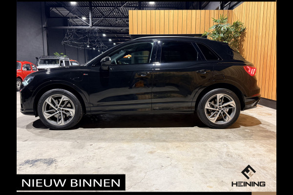 Audi Q3 45 TFSI e S edition Black edition. Trekhaak. Navi. 19 inch. Camera.