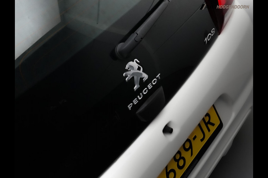 Peugeot 108 1.0 e-VTi Active Sport (APPLE CARPLAY,LED,NAVI,CAMERA,AIRCO,COMFORT-STOELEN,NIEUWE APK,TOPCONDITIE)