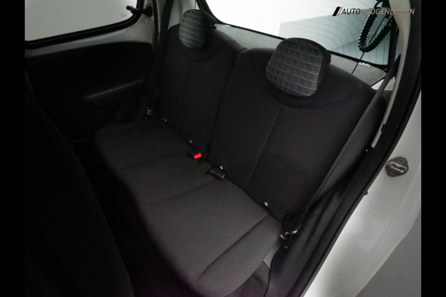 Peugeot 108 1.0 e-VTi Active Sport (APPLE CARPLAY,LED,NAVI,CAMERA,AIRCO,COMFORT-STOELEN,NIEUWE APK,TOPCONDITIE)