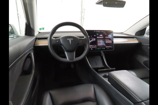 Tesla Model 3 Standard RWD Plus 60 kWh SOH 93% Airco ECC Navi PDC VA + Camera Adaptive Cruise Leder Panoramadak