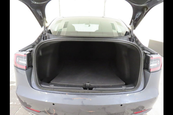 Tesla Model 3 Standard RWD Plus 60 kWh SOH 93% Airco ECC Navi PDC VA + Camera Adaptive Cruise Leder Panoramadak