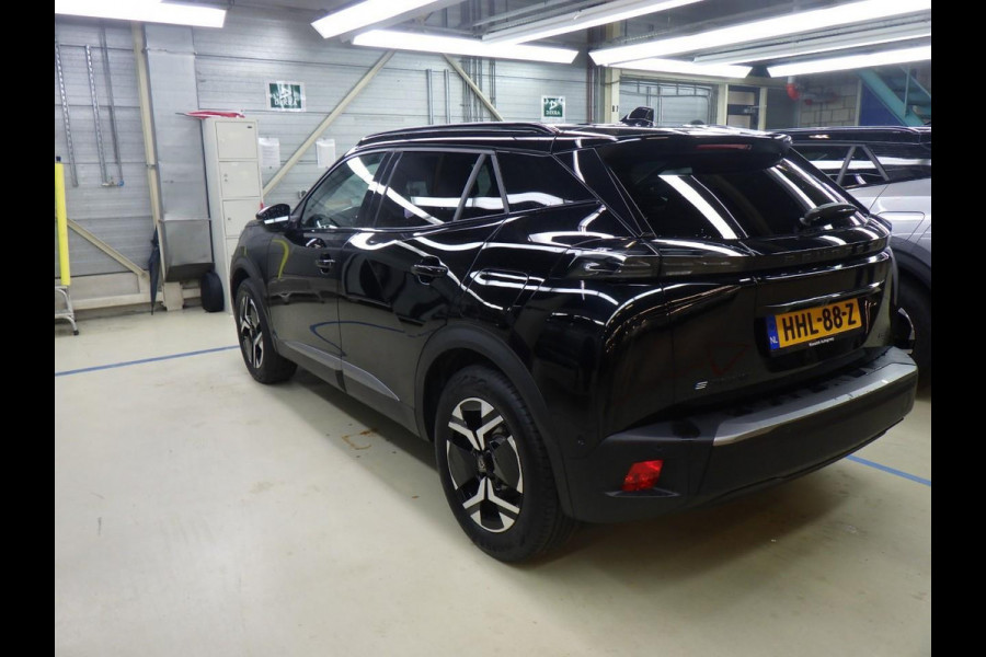 Peugeot e-2008 EV GT Avantage 54 kWh Alcantara interieur